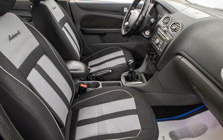 Ford Focus II рестайлинг, 2005 год, 649 000 рублей, 19 фотография