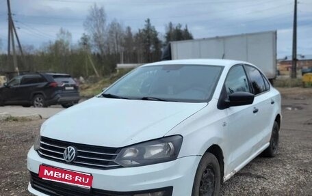 Volkswagen Polo VI (EU Market), 2018 год, 375 000 рублей, 1 фотография