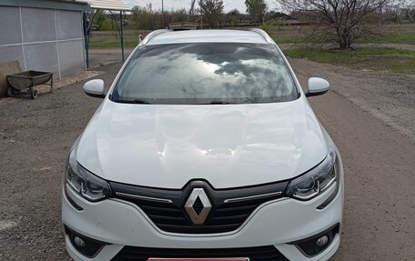 Renault Megane IV, 2017 год, 1 200 000 рублей, 1 фотография