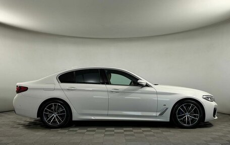 BMW 5 серия, 2021 год, 5 099 000 рублей, 4 фотография