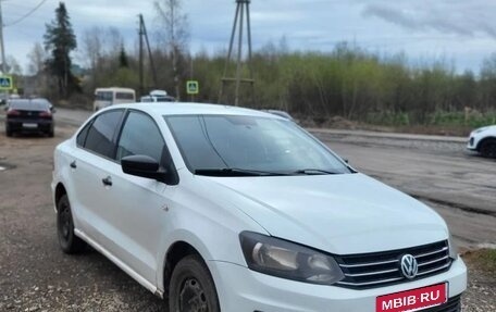 Volkswagen Polo VI (EU Market), 2018 год, 375 000 рублей, 3 фотография