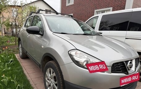 Nissan Qashqai, 2013 год, 900 000 рублей, 2 фотография