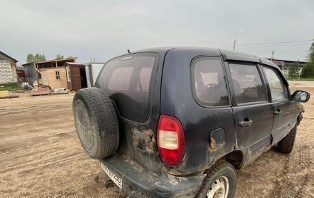 Chevrolet Niva I рестайлинг, 2004 год, 140 000 рублей, 6 фотография