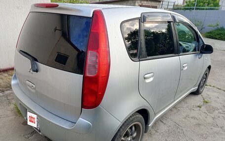 Mitsubishi Colt VI рестайлинг, 2003 год, 350 000 рублей, 4 фотография