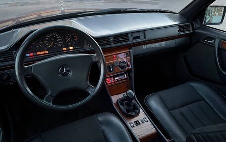 Mercedes-Benz W124, 1992 год, 329 000 рублей, 6 фотография