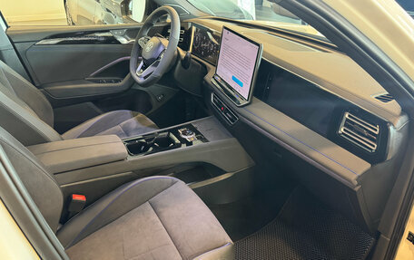 Volkswagen Tiguan, 2026 год, 4 990 000 рублей, 19 фотография