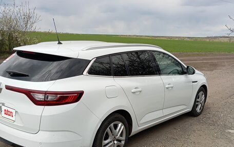 Renault Megane IV, 2017 год, 1 200 000 рублей, 2 фотография