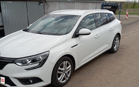Renault Megane IV, 2017 год, 1 200 000 рублей, 3 фотография