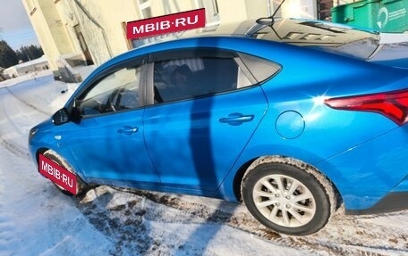 Hyundai Solaris II рестайлинг, 2021 год, 1 300 000 рублей, 7 фотография