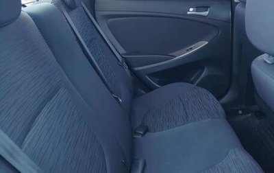 Hyundai Solaris II рестайлинг, 2015 год, 585 000 рублей, 1 фотография