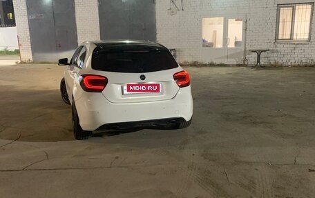 Mercedes-Benz A-Класс, 2014 год, 1 000 000 рублей, 2 фотография