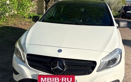 Mercedes-Benz A-Класс, 2014 год, 1 000 000 рублей, 8 фотография