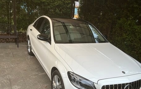 Mercedes-Benz C-Класс, 2019 год, 3 650 000 рублей, 10 фотография