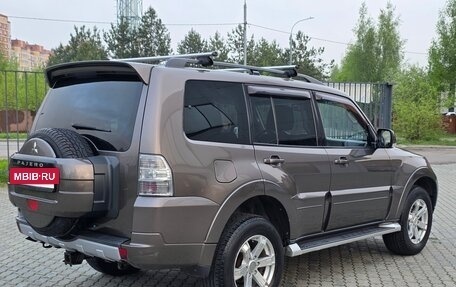 Mitsubishi Pajero IV, 2011 год, 1 800 000 рублей, 7 фотография