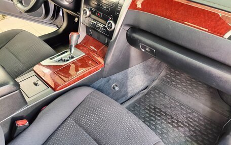 Toyota Camry, 2012 год, 1 760 000 рублей, 7 фотография