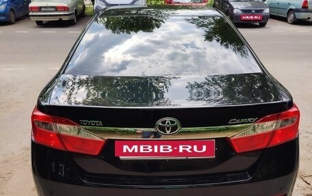 Toyota Camry, 2012 год, 1 760 000 рублей, 4 фотография