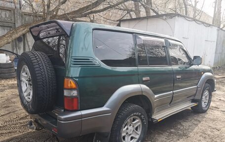 Toyota Land Cruiser Prado 90 рестайлинг, 1997 год, 750 000 рублей, 4 фотография