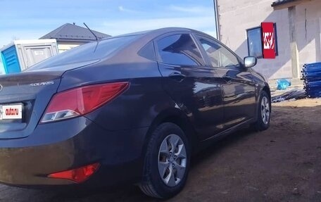 Hyundai Solaris II рестайлинг, 2015 год, 585 000 рублей, 9 фотография