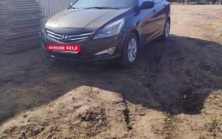 Hyundai Solaris II рестайлинг, 2015 год, 585 000 рублей, 6 фотография
