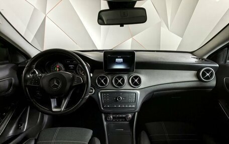 Mercedes-Benz GLA, 2015 год, 1 895 000 рублей, 14 фотография