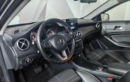 Mercedes-Benz GLA, 2015 год, 1 895 000 рублей, 19 фотография