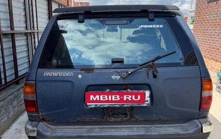 Nissan Pathfinder, 1998 год, 380 000 рублей, 2 фотография