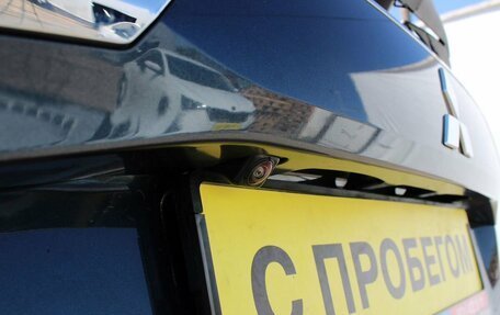 Mitsubishi Outlander III рестайлинг 3, 2021 год, 2 259 000 рублей, 8 фотография