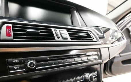 BMW 5 серия, 2016 год, 1 939 000 рублей, 16 фотография