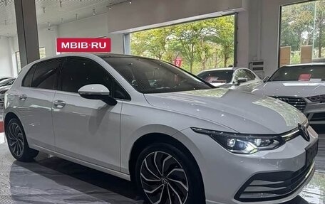 Volkswagen Golf VIII, 2023 год, 1 520 000 рублей, 3 фотография