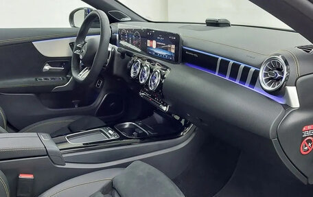 Mercedes-Benz CLA AMG, 2025 год, 8 940 000 рублей, 11 фотография