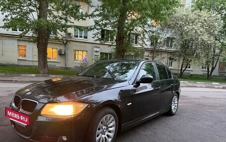 BMW 3 серия, 2009 год, 750 000 рублей, 3 фотография