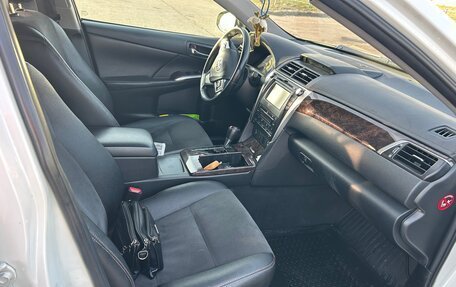Toyota Camry, 2015 год, 1 550 000 рублей, 6 фотография