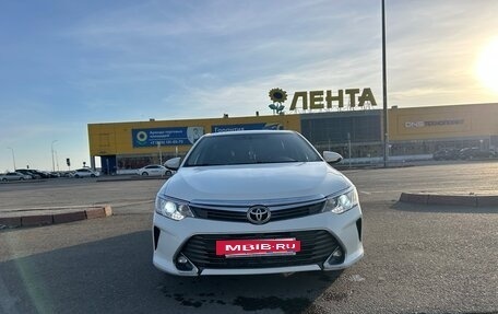 Toyota Camry, 2015 год, 1 550 000 рублей, 2 фотография