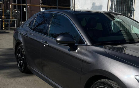 Toyota Camry, 2018 год, 2 440 000 рублей, 9 фотография