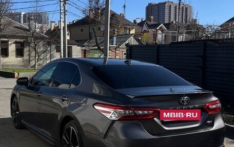 Toyota Camry, 2018 год, 2 440 000 рублей, 5 фотография