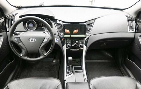 Hyundai Sonata VI, 2012 год, 1 119 000 рублей, 9 фотография