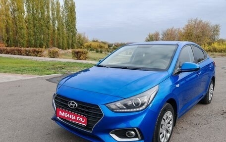 Hyundai Solaris II рестайлинг, 2018 год, 1 450 000 рублей, 1 фотография