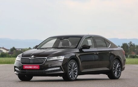 Skoda Superb III рестайлинг, 2025 год, 3 400 000 рублей, 1 фотография