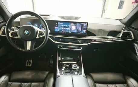 BMW X7, 2022 год, 10 500 000 рублей, 14 фотография