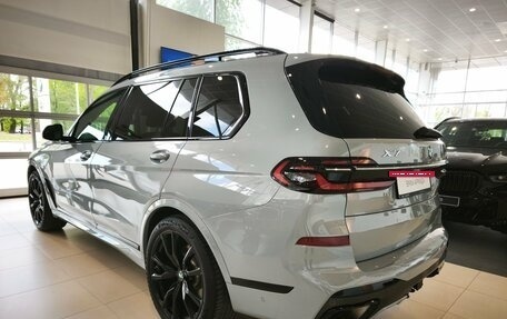 BMW X7, 2022 год, 10 500 000 рублей, 8 фотография