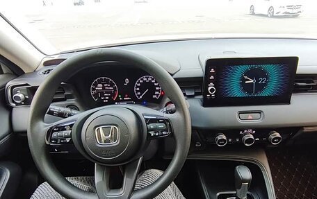 Honda Vezel, 2023 год, 1 990 021 рублей, 7 фотография