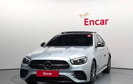 Mercedes-Benz E-Класс, 2023 год, 6 200 000 рублей, 2 фотография