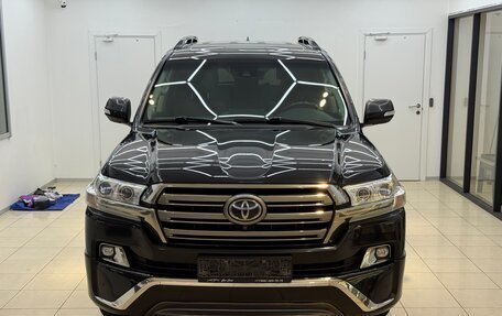 Toyota Land Cruiser 200, 2016 год, 5 190 008 рублей, 2 фотография