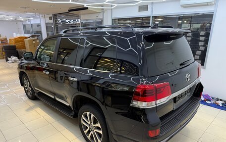 Toyota Land Cruiser 200, 2016 год, 5 190 008 рублей, 6 фотография