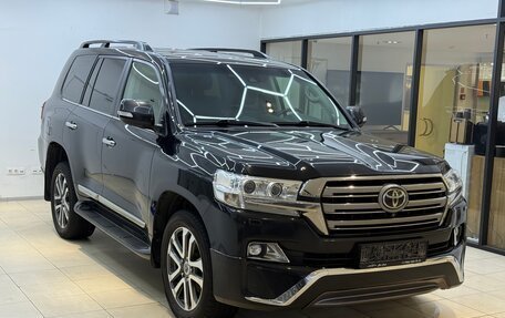 Toyota Land Cruiser 200, 2016 год, 5 190 008 рублей, 3 фотография