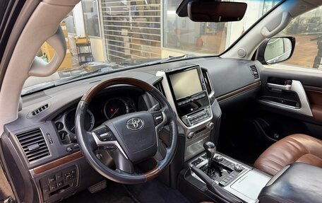 Toyota Land Cruiser 200, 2016 год, 5 190 008 рублей, 22 фотография