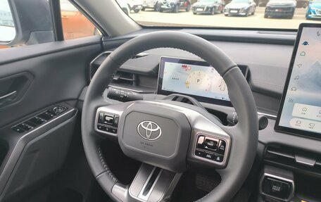 Toyota RAV4, 2026 год, 4 290 000 рублей, 25 фотография