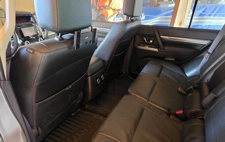 Mitsubishi Pajero IV, 2019 год, 3 600 000 рублей, 6 фотография