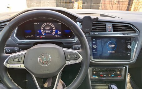Volkswagen Tiguan II, 2021 год, 3 800 000 рублей, 6 фотография