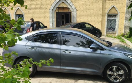 Hyundai Solaris II рестайлинг, 2019 год, 1 200 000 рублей, 4 фотография